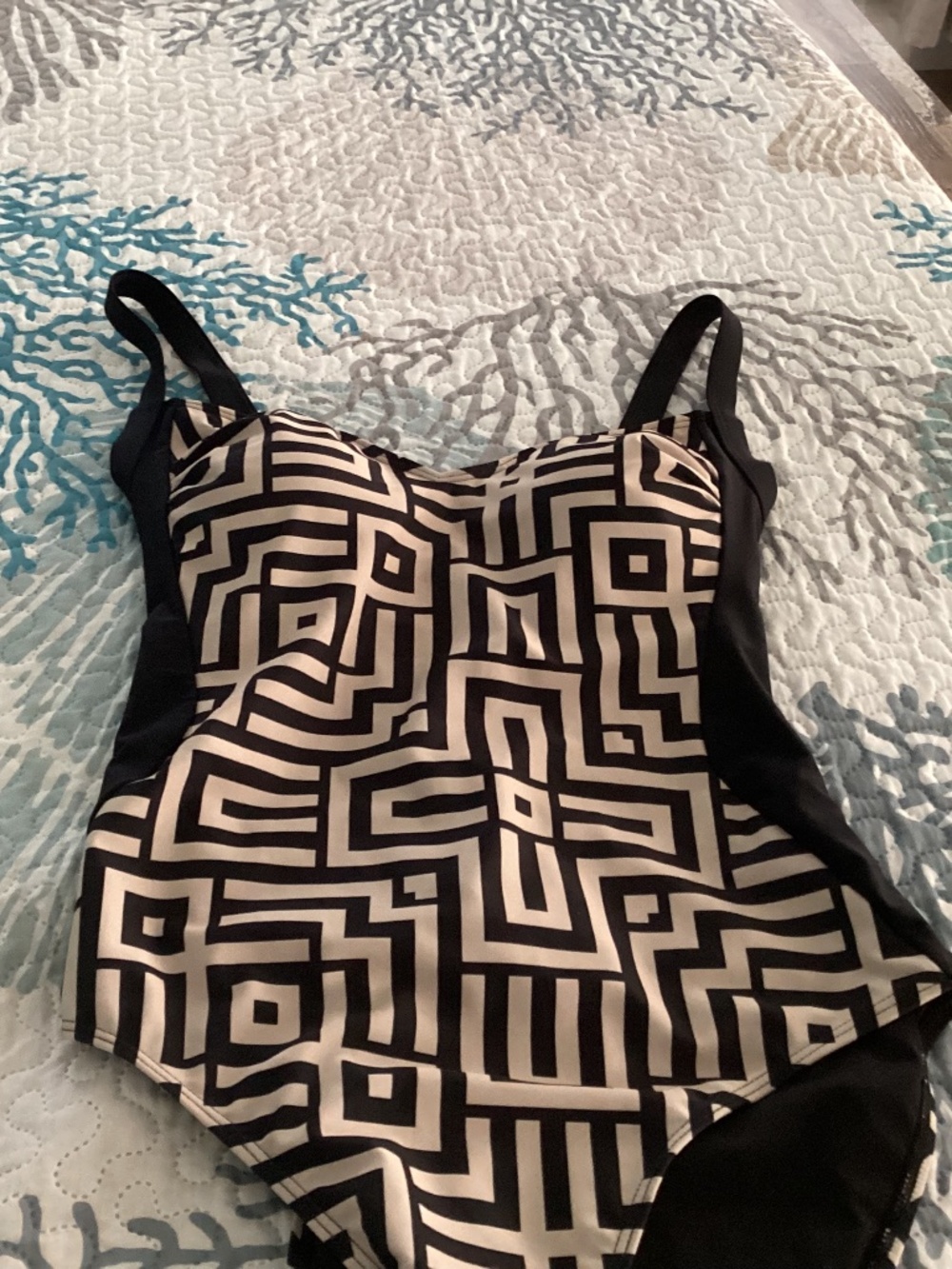Women’s tummy control one piece swimsuit